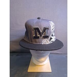 NCAA Missouri Tigers Hat New Era 59Fifty Black/White Script Logo Size 7 3/8